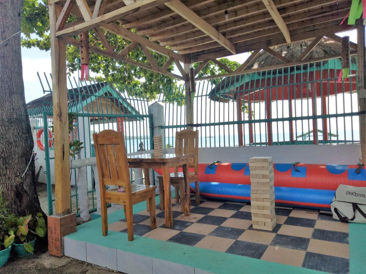 Smallfry'S Beach Resort Calatrava  Ngoại thất bức ảnh