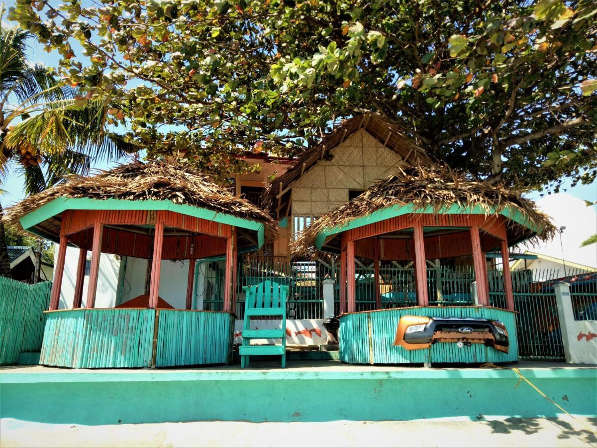 Smallfry'S Beach Resort Calatrava  Ngoại thất bức ảnh