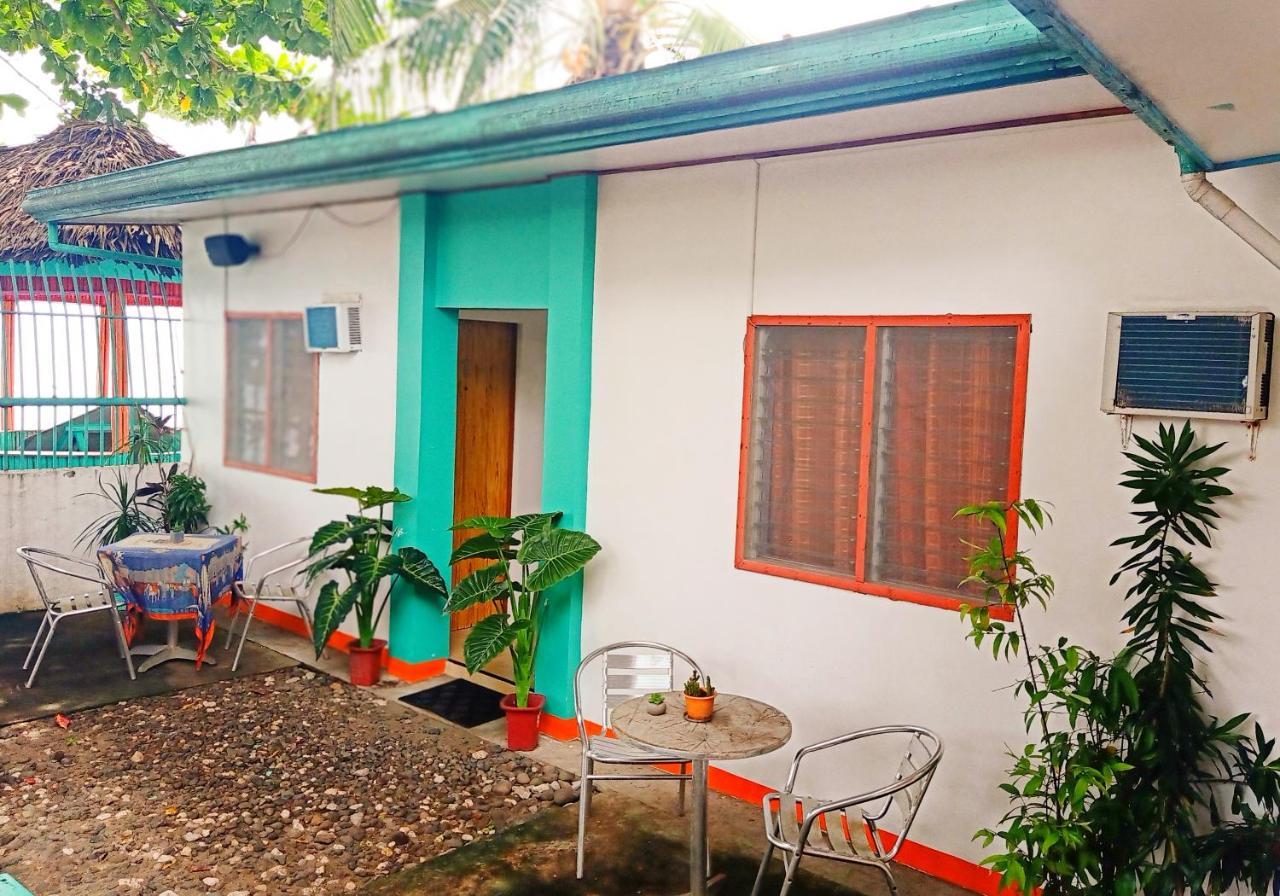 Smallfry'S Beach Resort Calatrava  Ngoại thất bức ảnh