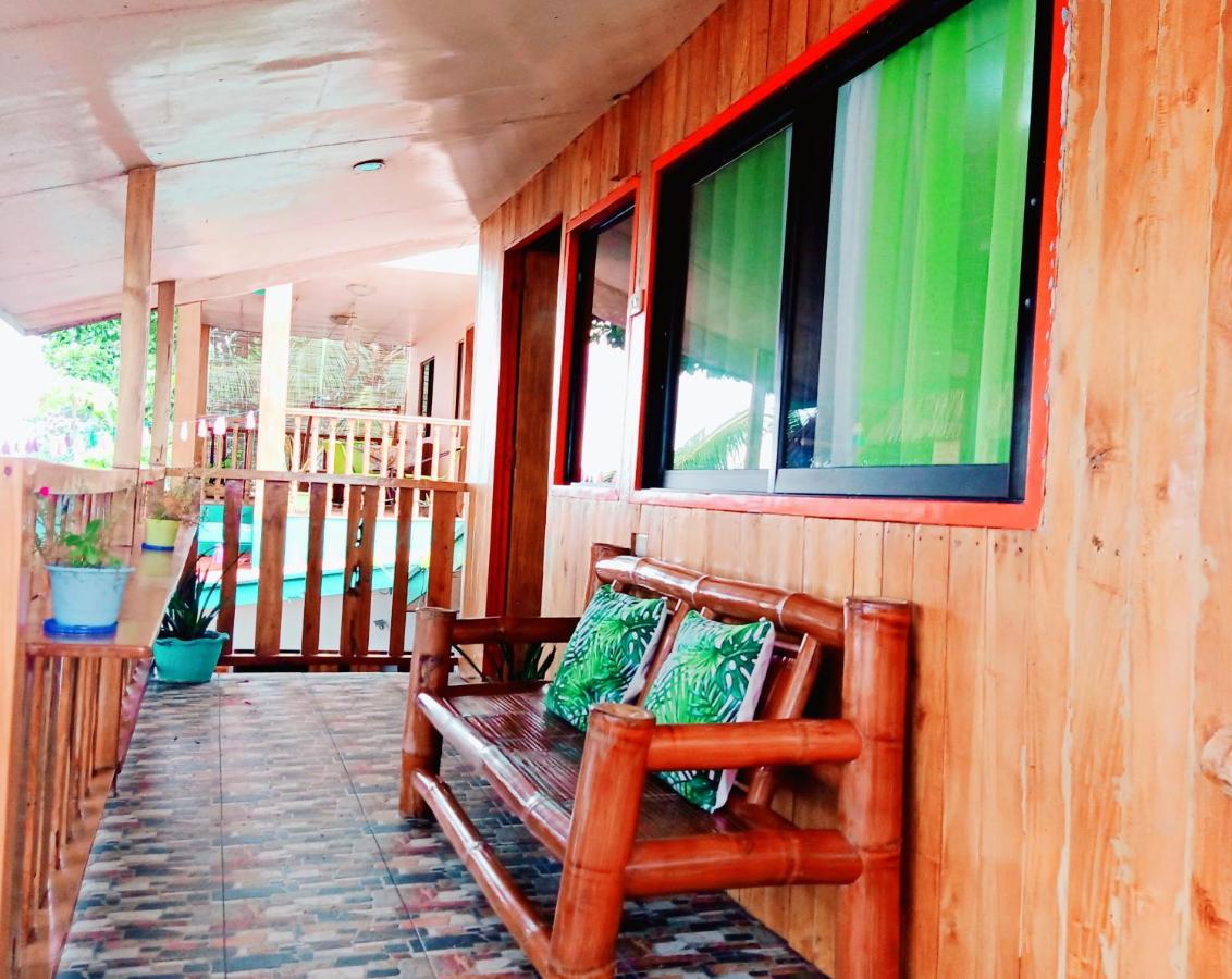 Smallfry'S Beach Resort Calatrava  Ngoại thất bức ảnh