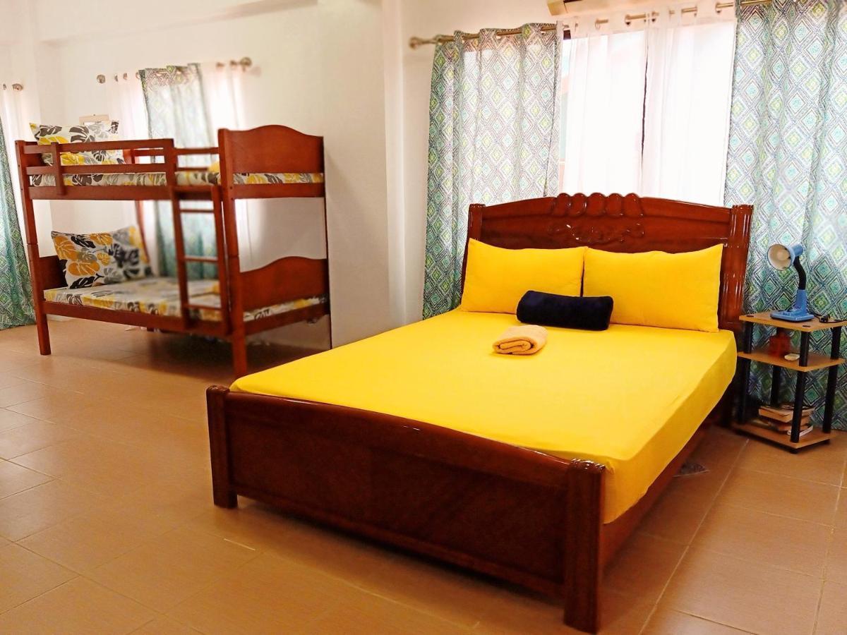 Smallfry'S Beach Resort Calatrava  Ngoại thất bức ảnh