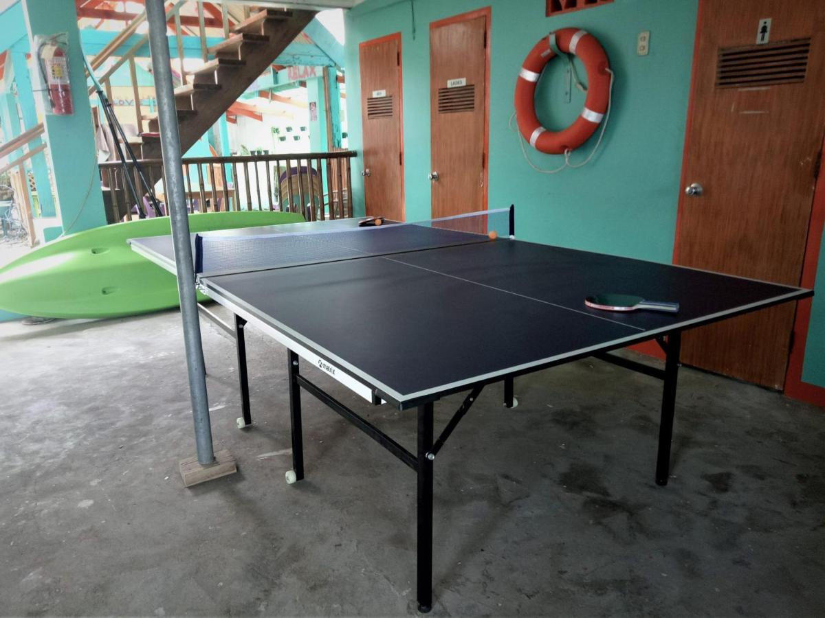 Smallfry'S Beach Resort Calatrava  Ngoại thất bức ảnh
