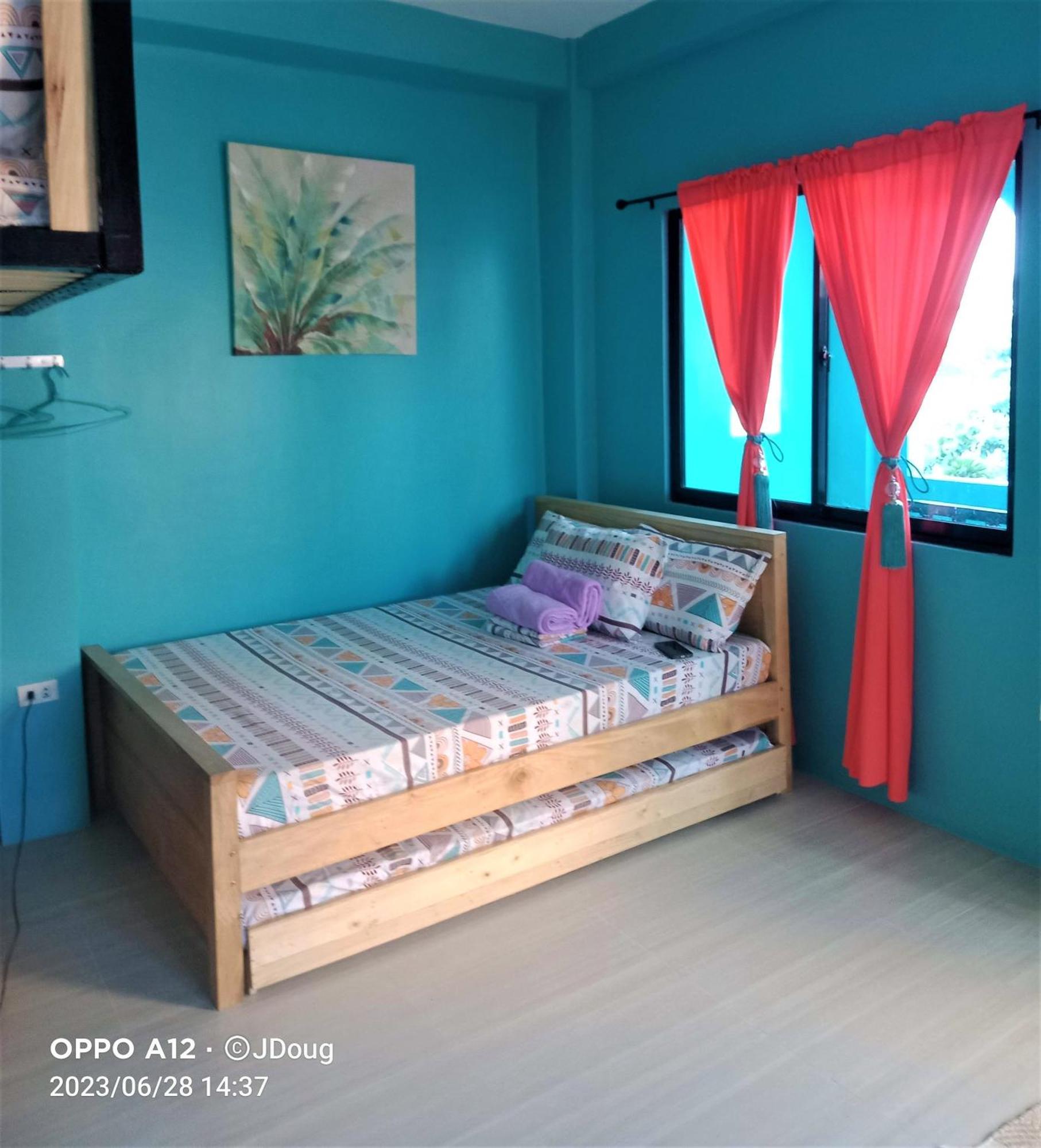 Smallfry'S Beach Resort Calatrava  Ngoại thất bức ảnh