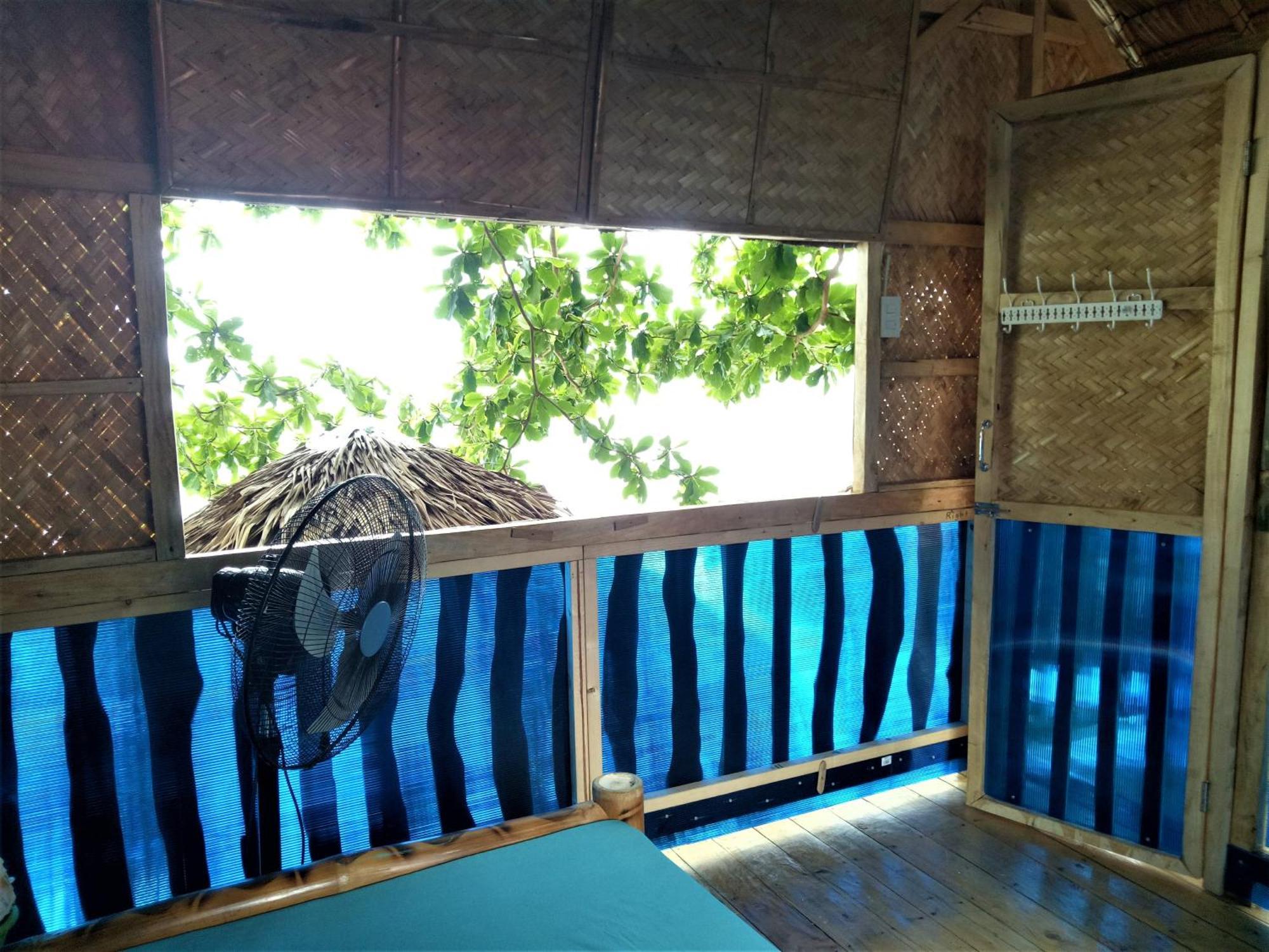 Smallfry'S Beach Resort Calatrava  Ngoại thất bức ảnh